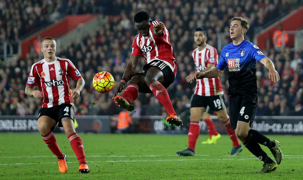 德天空：卢克巴今夏解约金8000万欧，埃贝尔很欣赏他（德媒天空：卢克巴今夏解约条款8000万欧，埃贝尔对其青睐有加）