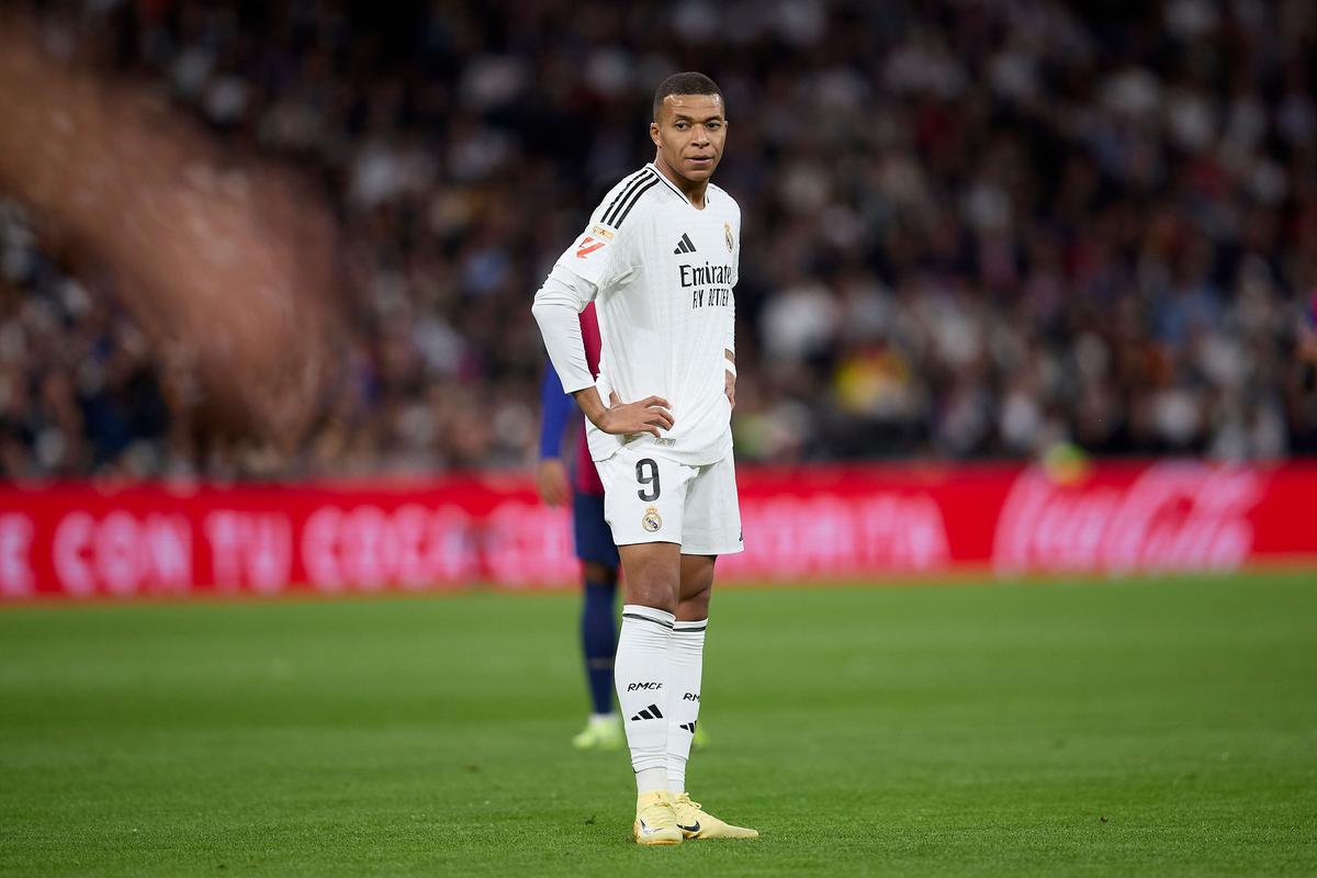 国王主帅：交易截止日即将到来，我们必须应对各种事情的发生（国王主帅：交易截止日临近，我们必须应对各种变化）