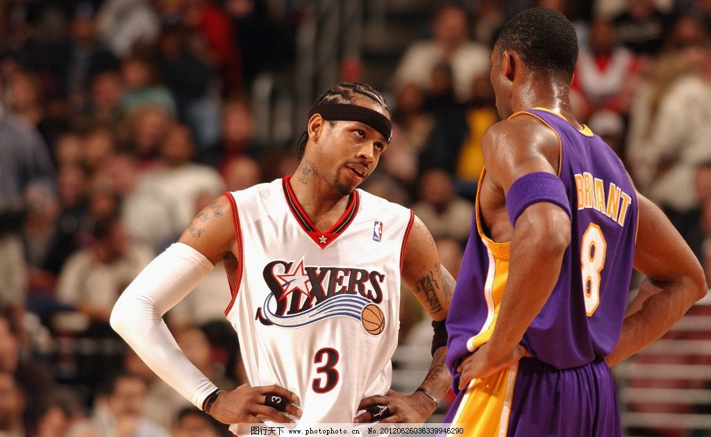 湖人队再现昔日辉煌，狂抢24个前场板创佳绩（湖人再现辉煌，豪夺24个前场篮板缔造佳绩）