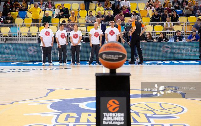 美记：国王GM迫切想要交易拉文，他认为球队失分多都怪拉文（美媒称国王GM急寻交易拉文，指球队失分居高皆因他）