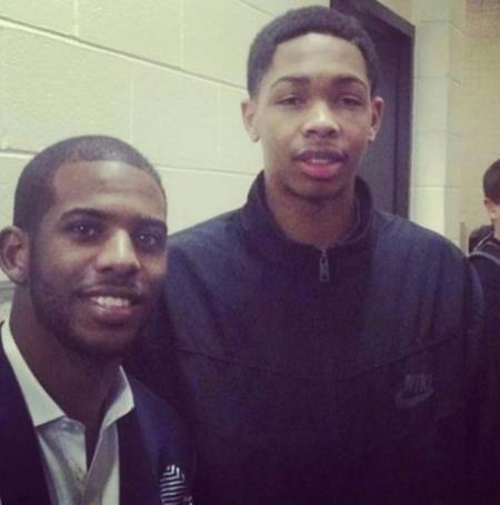 记者：本届世界杯将有半场球员和教练采访，赛前两天开发布会（记者称本届世界杯将增设半场球员与教练采访，赛前两日举行发布会）