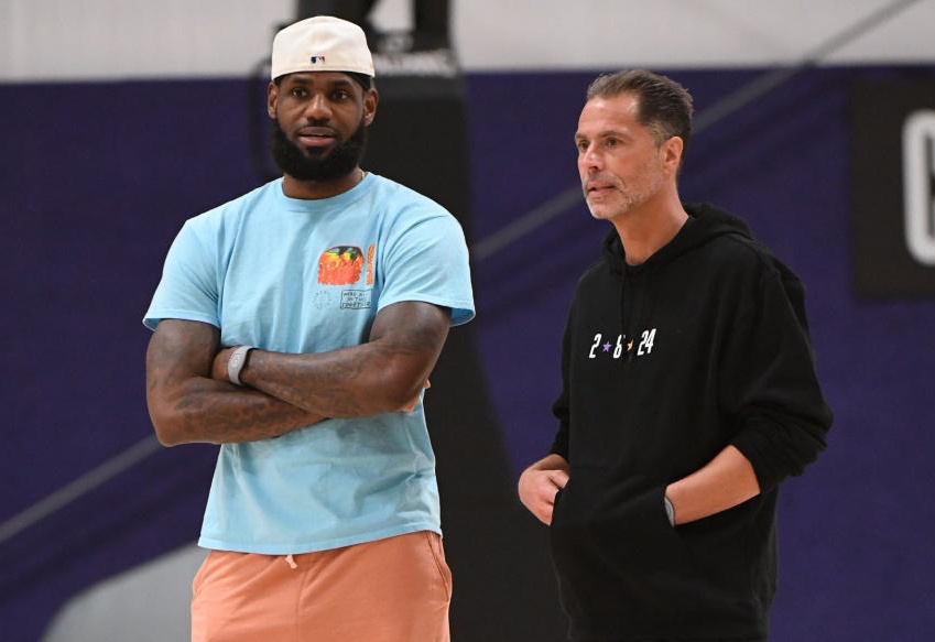 德国U21大名单：17岁卡尔入选，比朔夫、阿尔扬-伊布在列（德国U21公布大名单：17岁卡尔入围，比朔夫、阿尔扬-伊布在内）