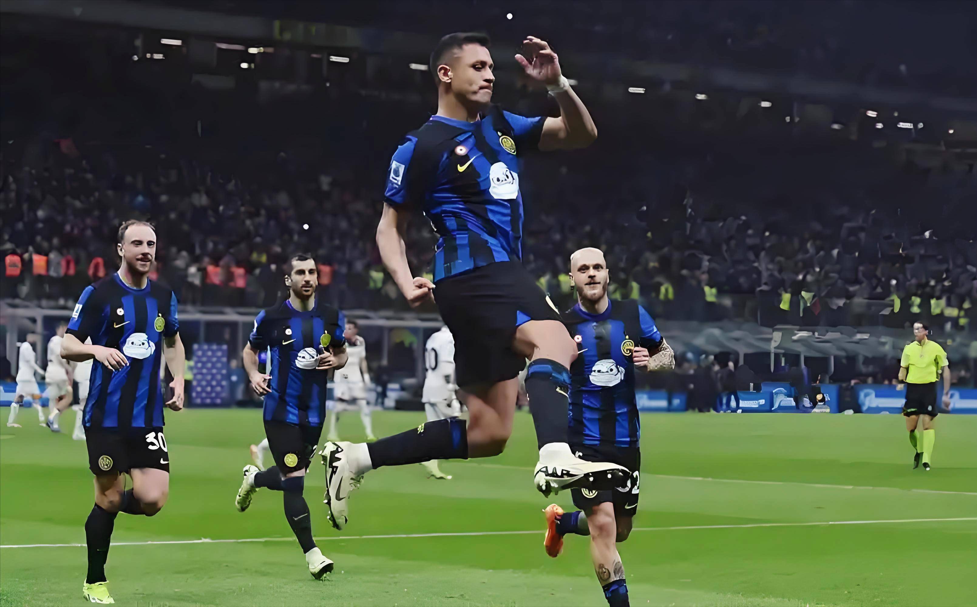 波兰主帅：希望面对荷兰能有更多控球；已证明能与他们抗衡（波兰主帅：力争对荷兰掌控更多球权，球队已展现与其抗衡能力）