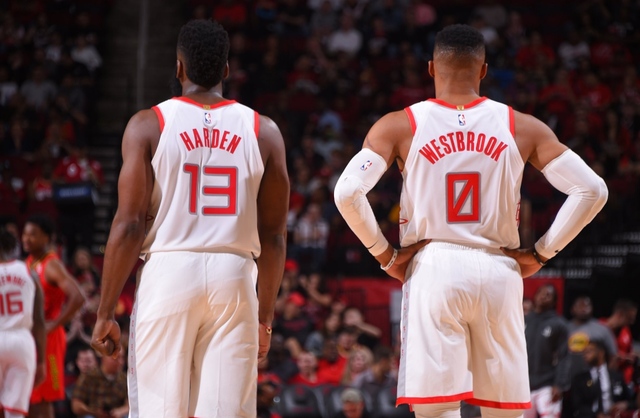 意天空：米兰将于周二恢复训练，恩昆库、莱奥等人将归队（意天空：米兰周二恢复合练，莱奥、恩昆库等人回归球队）