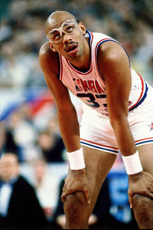 德乙半场：里斯、舒勒失良机，柏林赫塔0-0比勒菲尔德（半场战报：赫塔柏林0-0比勒菲尔德，里斯与舒勒错失良机）