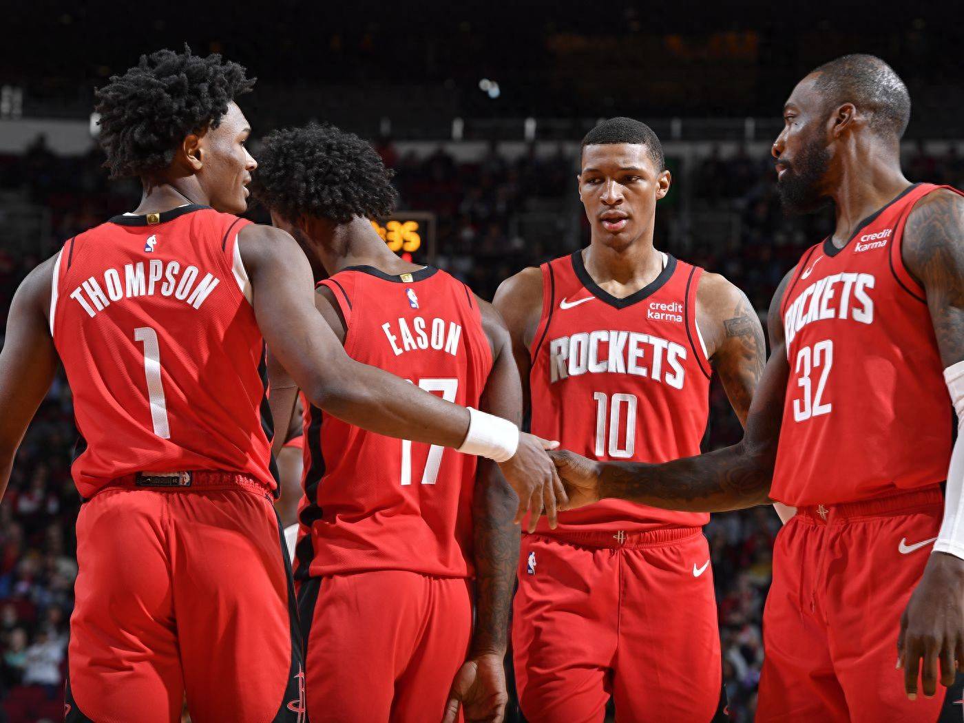 切尔西近10个赛季11次杀入国内杯赛4强，但仅捧杯一次（切尔西过去10季11次闯入本土杯赛四强，却只夺冠一次）