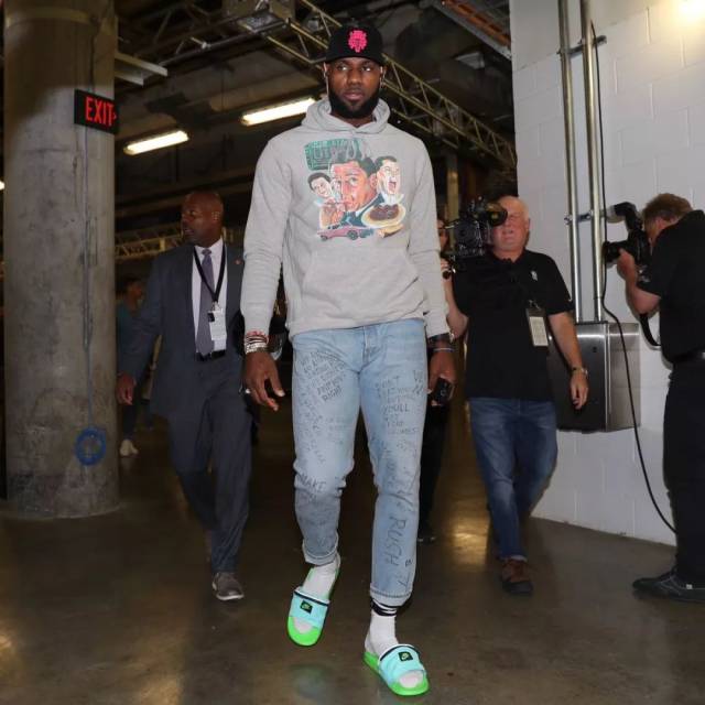 意媒：米兰、尤文、马竞、多特都曾想引进苏契奇（意媒：米兰、尤文、马竞与多特曾有意签下苏契奇）