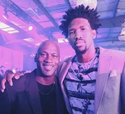 世界杯附加赛抽签仪式今晚8点举行，意大利或再碰瑞典／北马其顿（世界杯附加赛今晚8点抽签，意大利可能再遇瑞典或北马其顿）