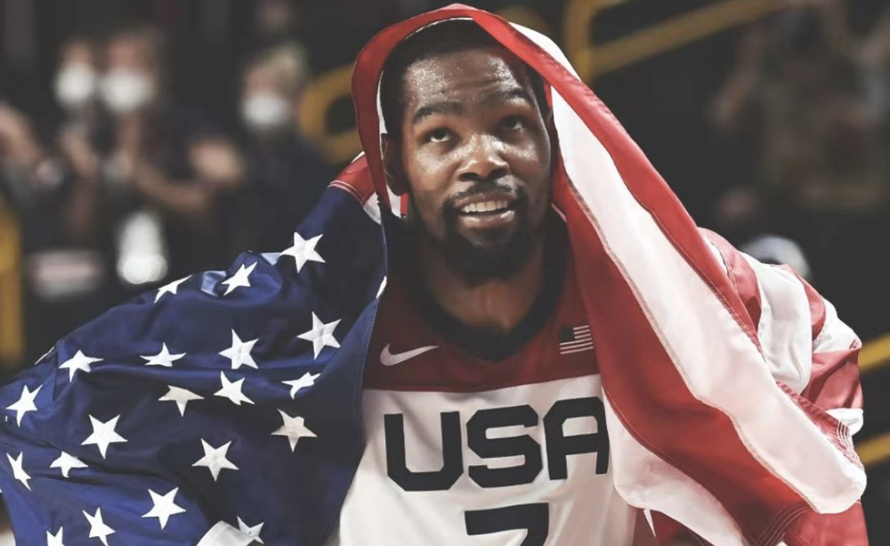 齐沃：踢完凯拉特后我对球队的训话？今晚我们会看到有没有效（齐沃：对阵凯拉特后的队内讲话是否奏效，今晚见分晓）